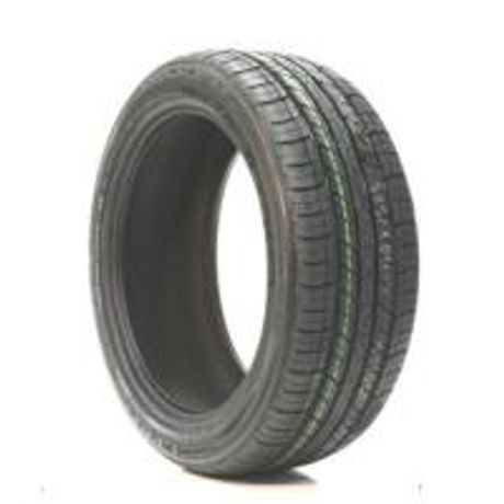 Picture of CP672 P215/60R17 96H