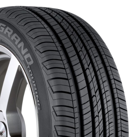 Cooper CS5 Ultra Touring 205/60R16 touring tire