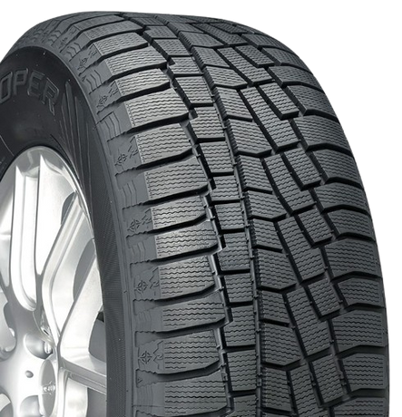 Cooper Discoverer True North 245/55R18 winter tire