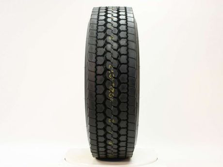 Firestone FD690 Plus light truck tires