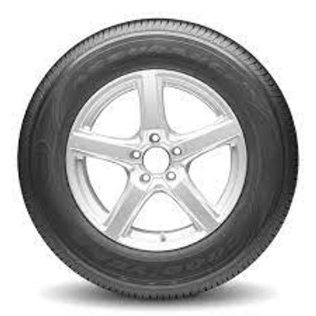 Goodyear Assurance CS Fuel Max symmetrical tires