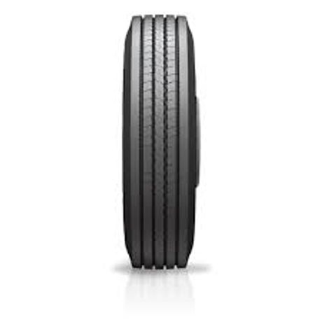 Hankook AH37 11R24.5 closed shoulder tire