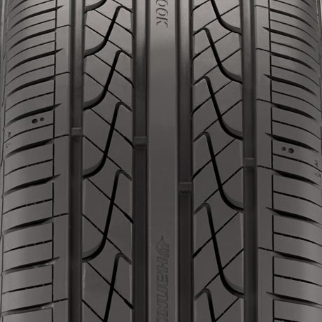 Hankook Ventus V2 Concept2 H457 245/55R18 sport tire