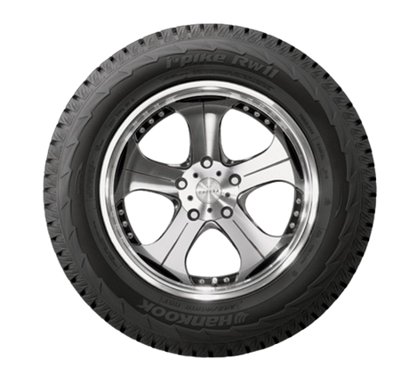 Hankook Winter I*Pike RW11 winter tires