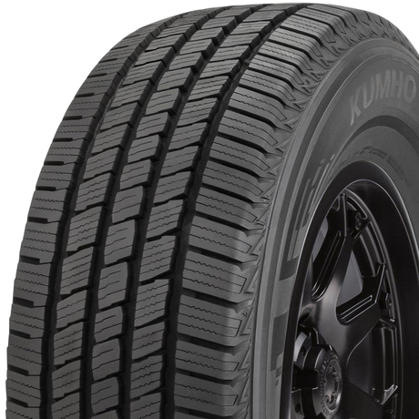 Kumho Crugen HT51C 225/75R16 all-season tire