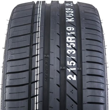 Kumho Ecsta LE Sport KU39 sport tires