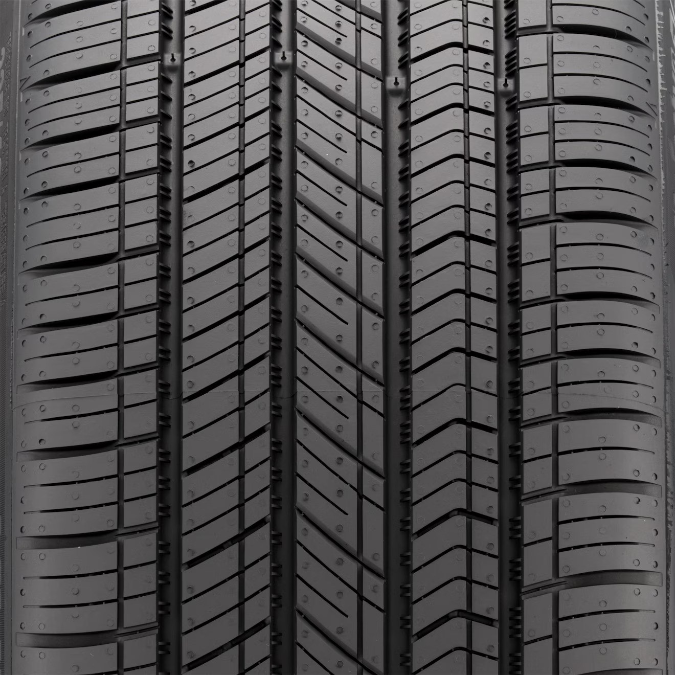 Kumho Solus TA91 235/45R18 98W | Price & Specs