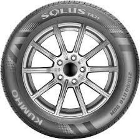 Kumho Solus TA31 215/55R17 asymmetrical tire