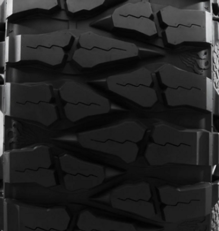 Nitto Mud Grappler 37X13.50R17 mud terrain tire