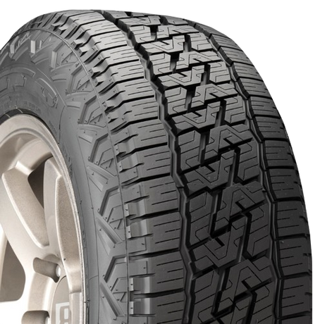 Nitto Nomad Grappler 225/60R18 all-season tire