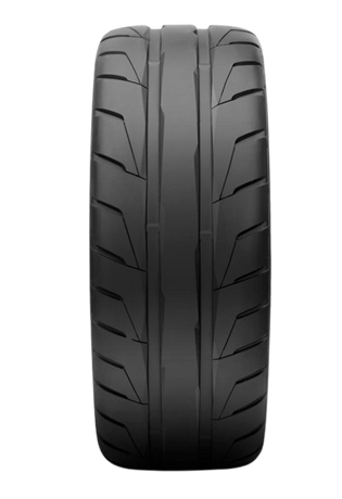 Nitto NT05 235/40R17 track competition tire