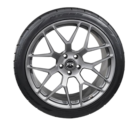 Nitto NT555 G2 255/40R17 track competition tire