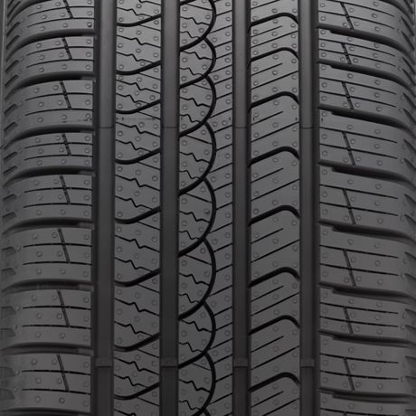 Pirelli P7 All Season Plus 3 215/55R17 all-season tire