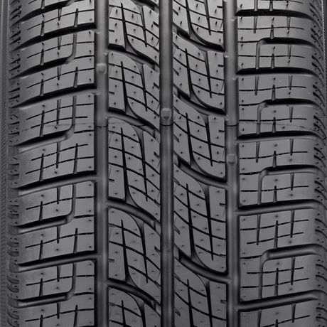 Pirelli Scorpion Zero 275/55R19 light truck tire