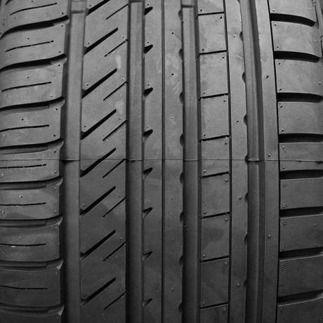 Saffiro SF5000 ultra high performance tires