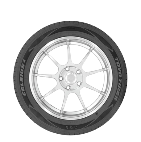 Toyo Celsius II 265/70R17 passenger car/minivan tire