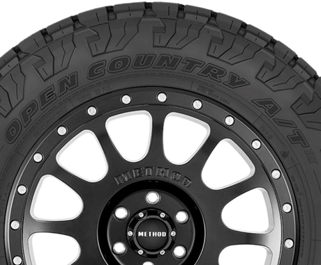 Toyo Open Country A/T III 33X12.50R18 all weather tire