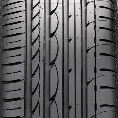Yokohama Advan Sport V103 255/40R19 passenger car/minivan tire